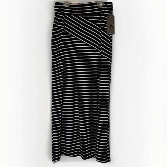 NEW NWT Mossimo Women’s Black Breton Striped Maxi Skirt Side Slit Sz S Nautical - Picture 1 of 10
